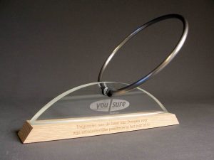 award hout glas tekst